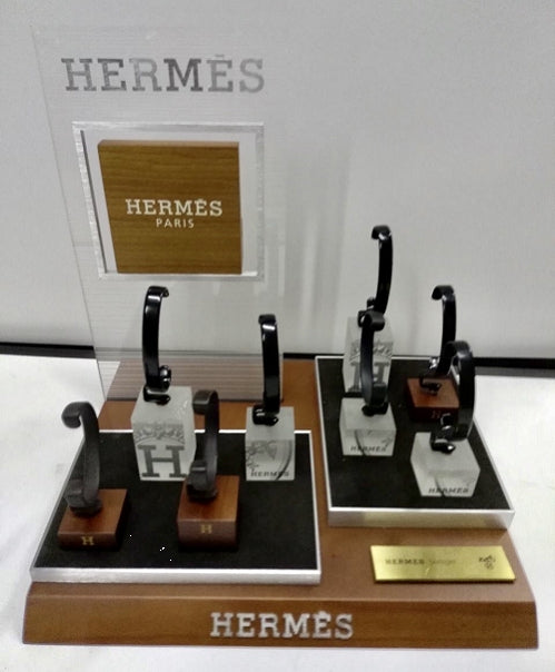 HERMES OFFICIAL WINDOWS DISPLAY (8 watches) — Ansicht 1
